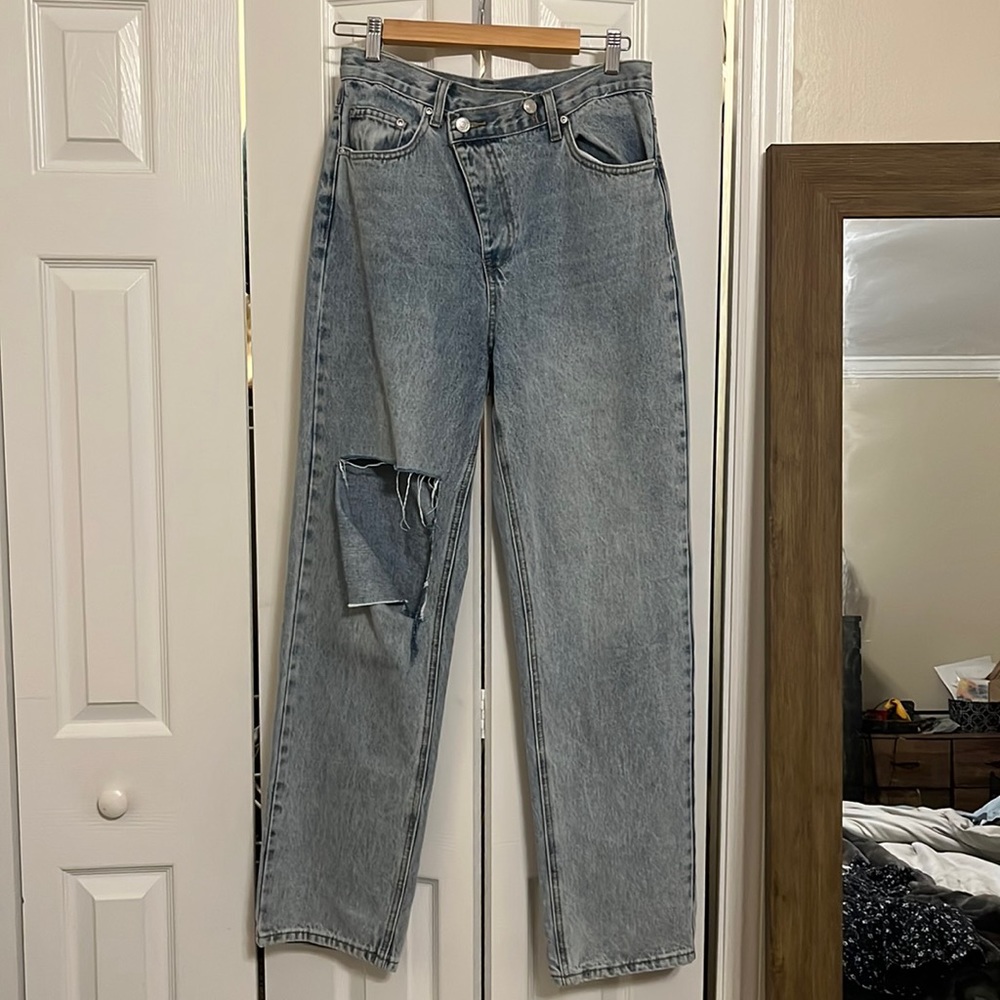 High waisted cross over jeans